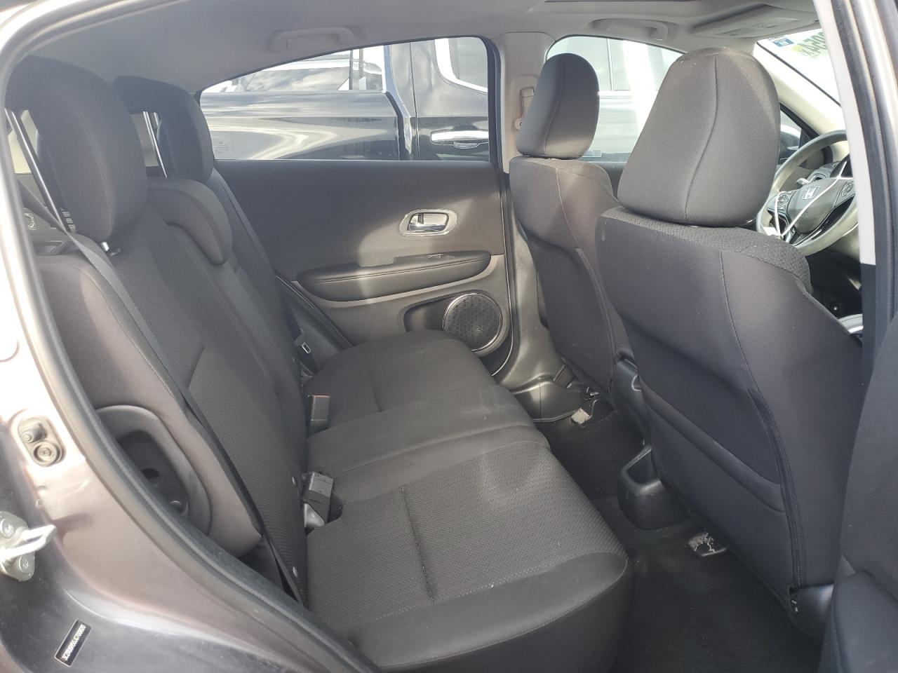 2018 Honda Hr-V Ex VIN: 3CZRU6H50JG700820 Lot: 74318954