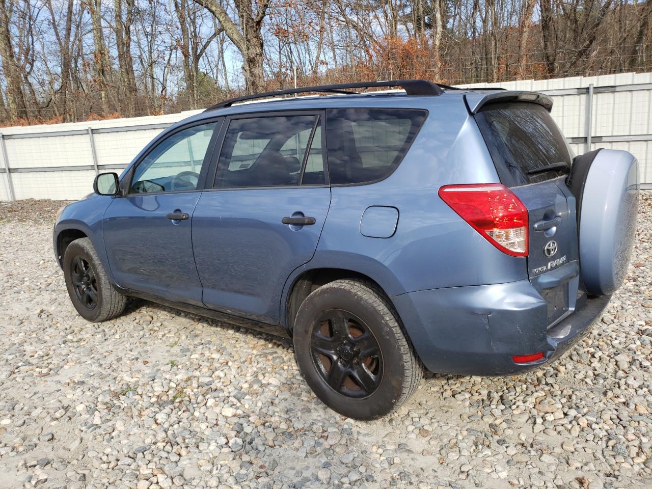 2007 Toyota RAV 4 - Image 2