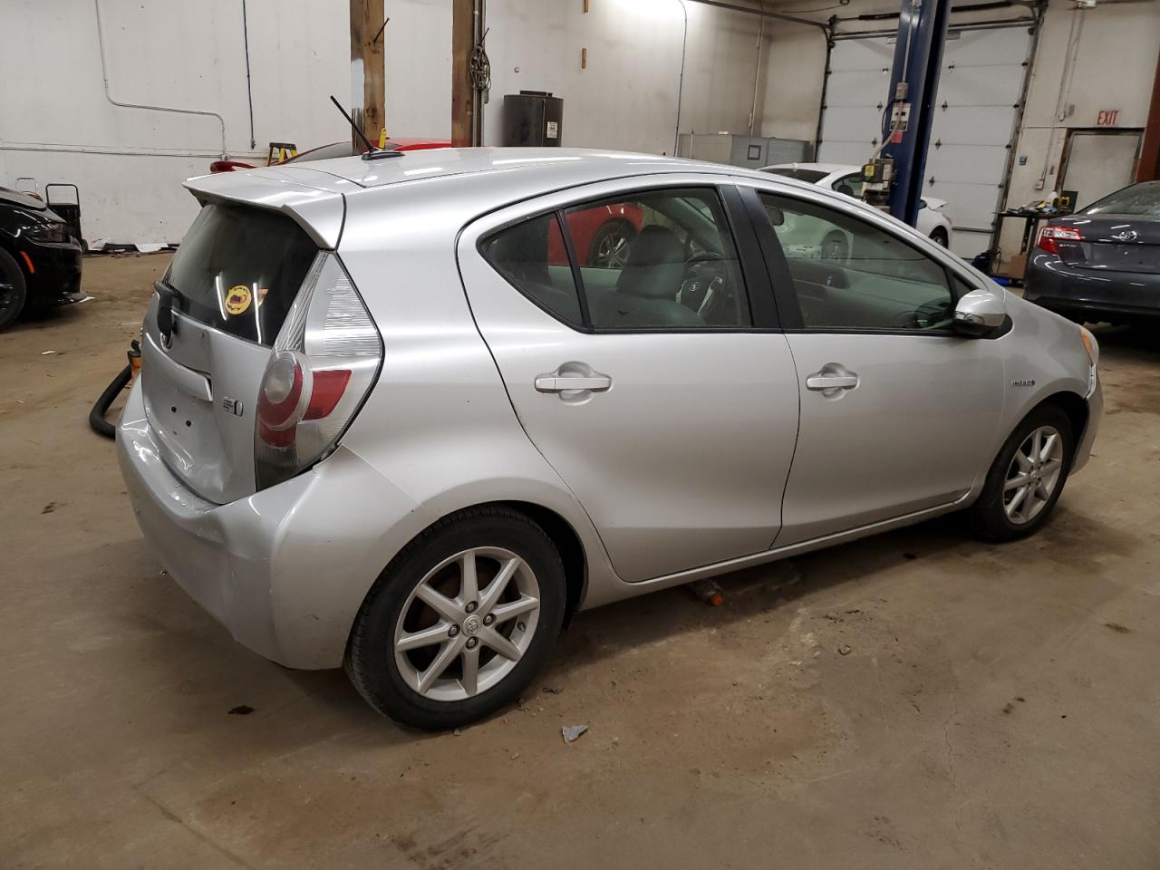 2012 Toyota Prius - Image 3