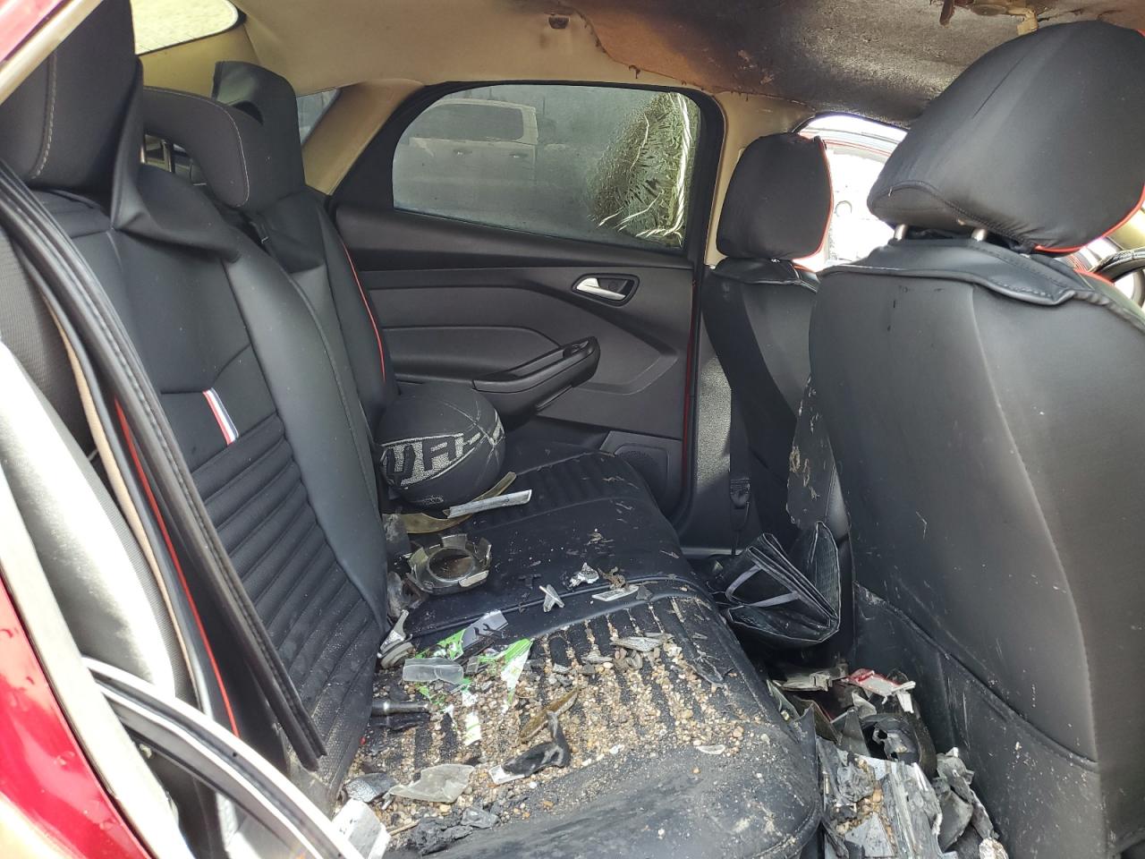 2014 Ford Focus - Image 10