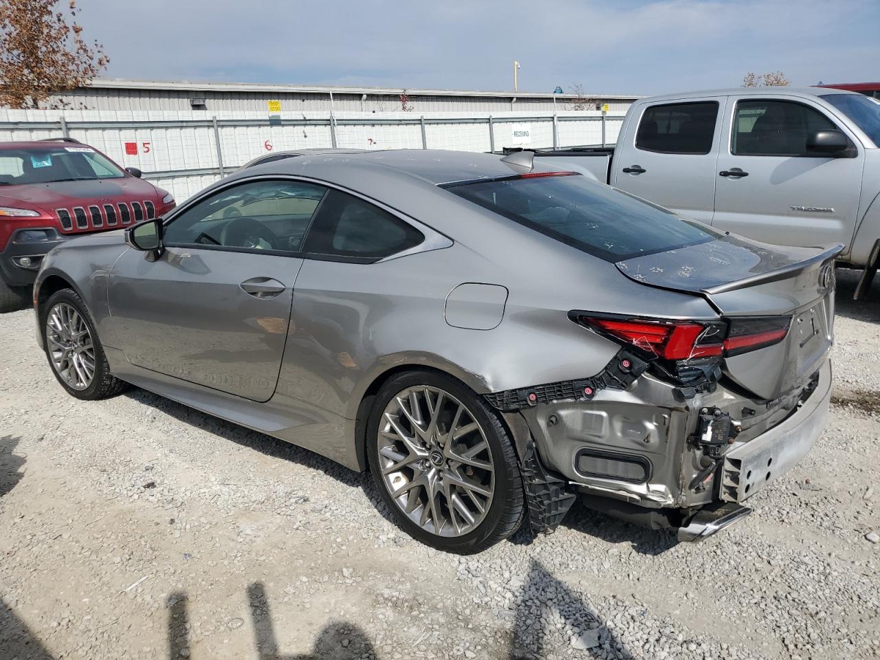 2021 Lexus RC - Image 2