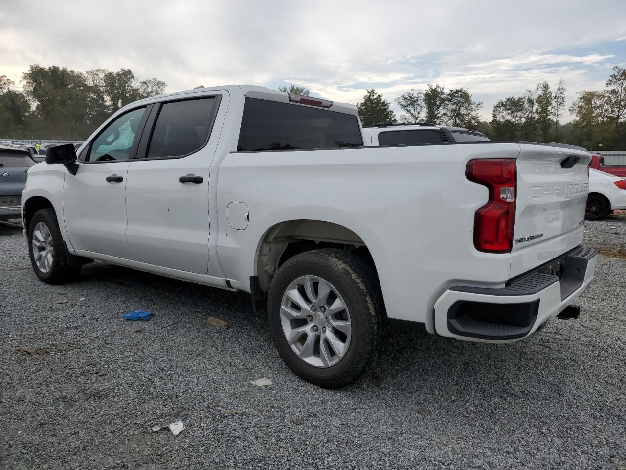 2020 Chevrolet Silverado - Image 2