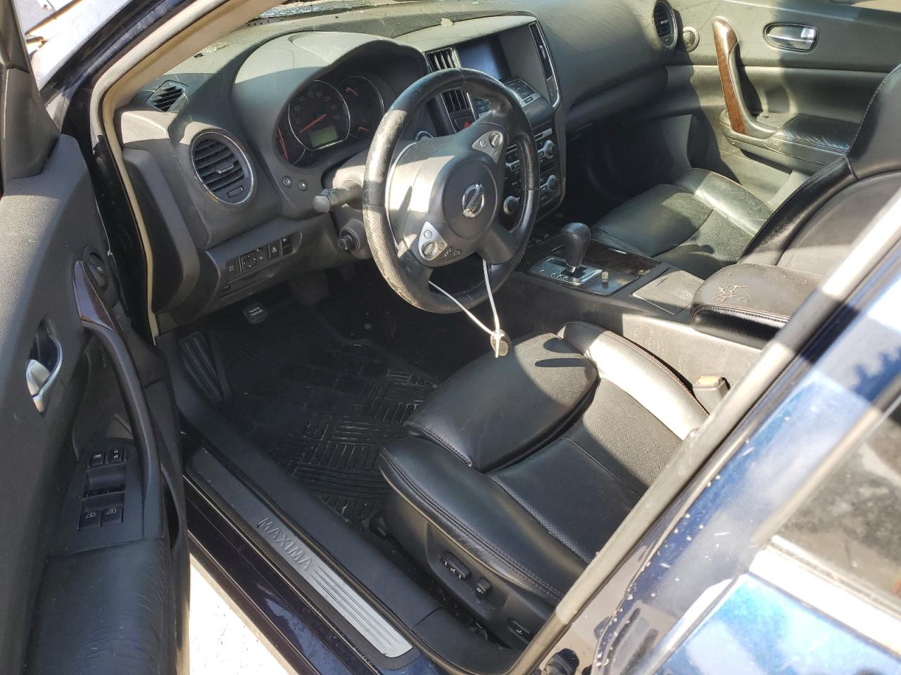 2009 Nissan Maxima - Image 8