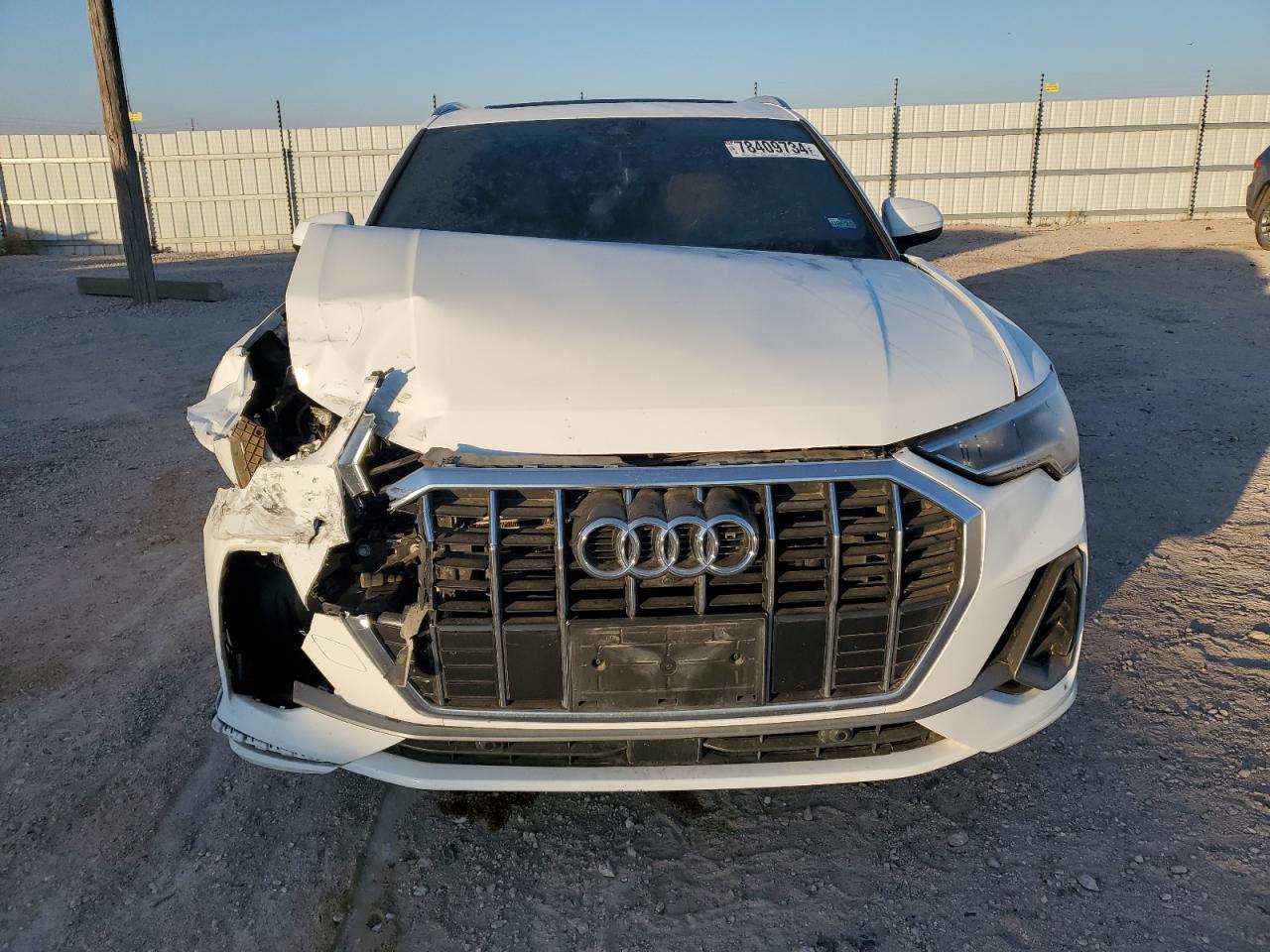 2022 Audi Q3 - Image 5