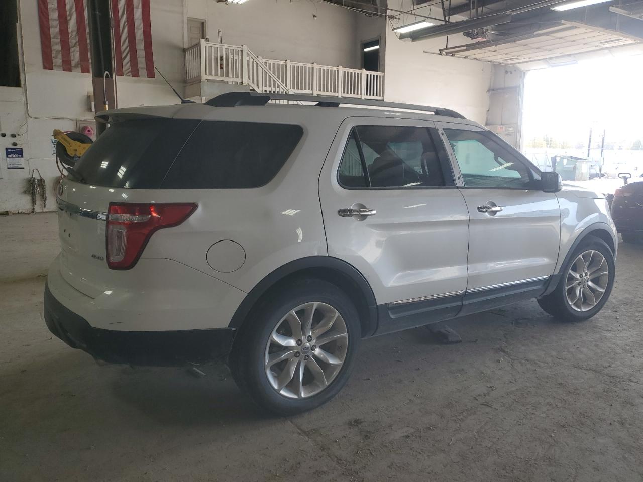2011 Ford Explorer - Image 3