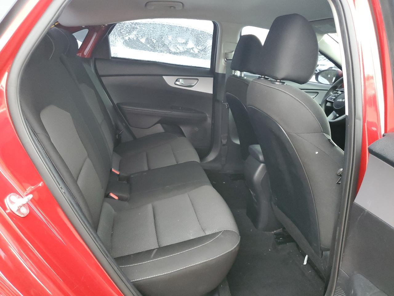 2023 Kia Forte - Image 10