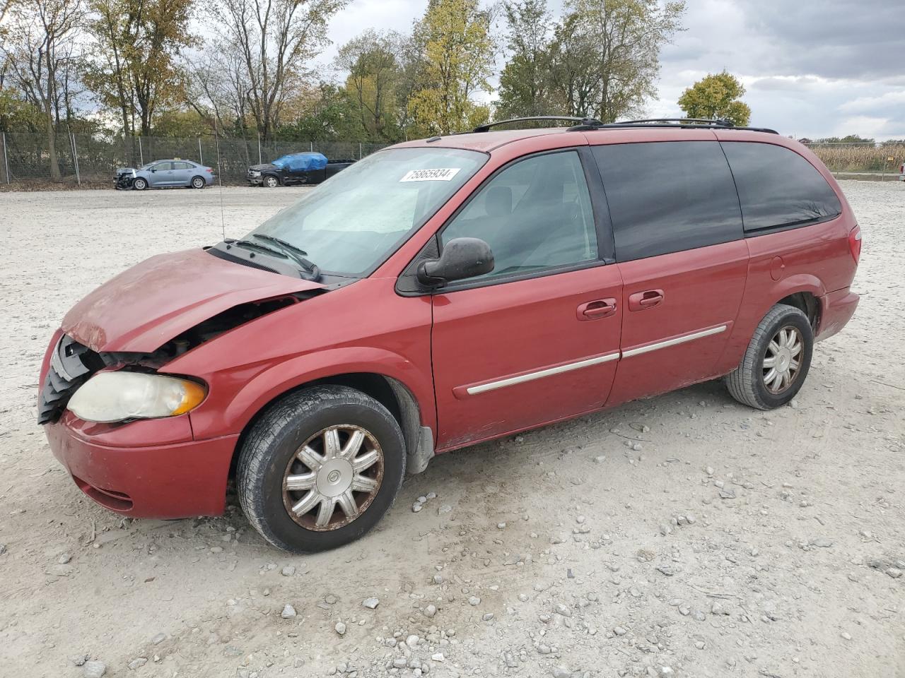 2007 Chrysler Town & Country - Image 1