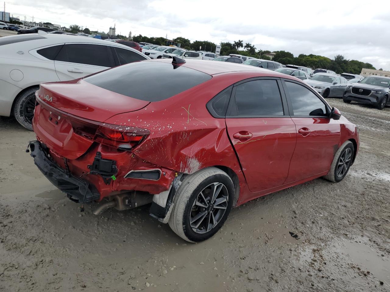 2023 Kia Forte - Image 3