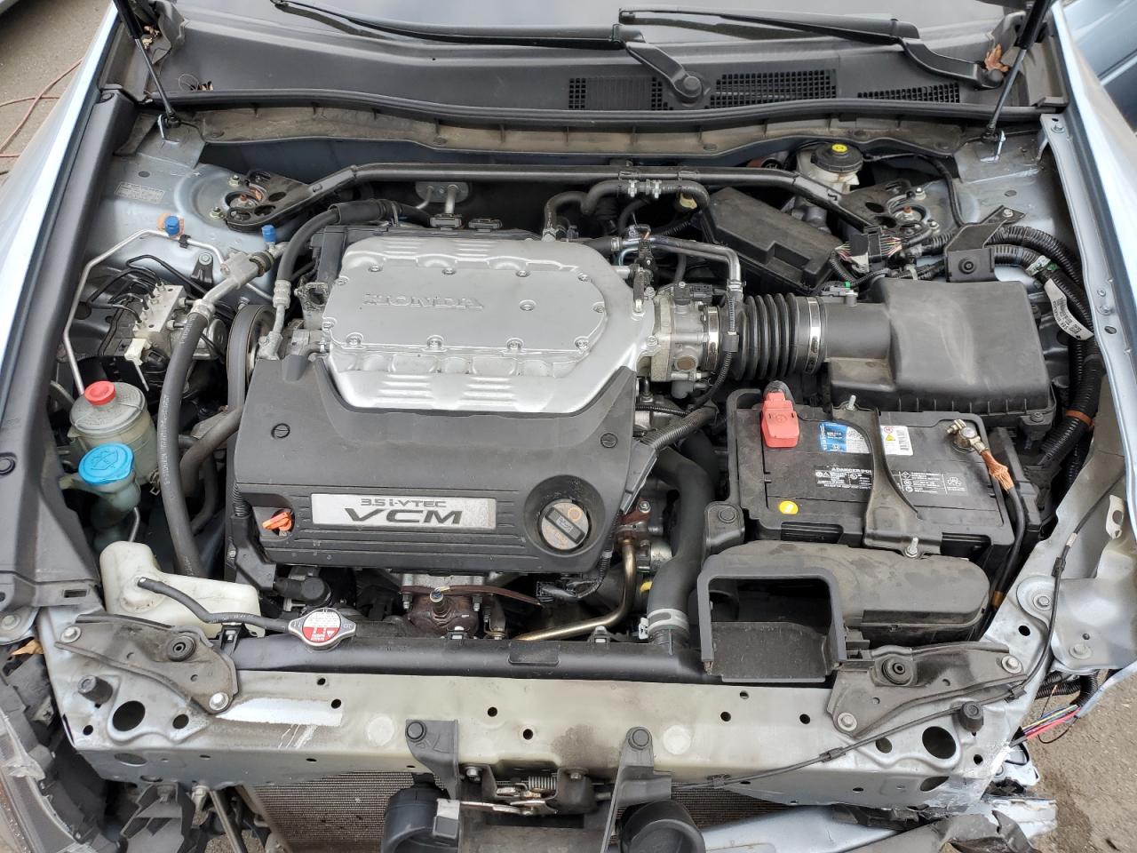 2012 Honda Accord - Image 11