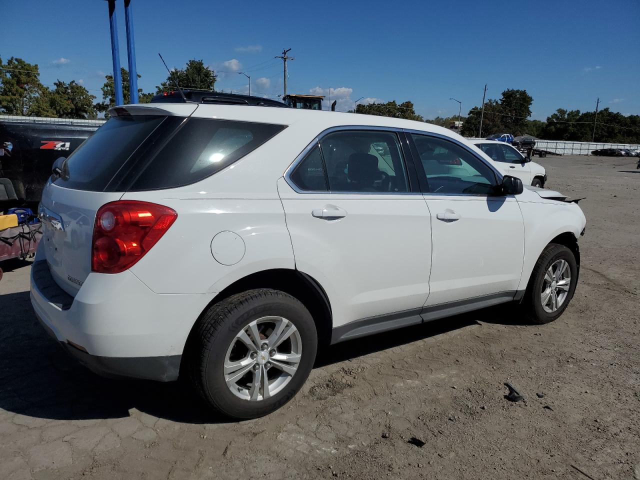 2013 Chevrolet Equinox - Image 3