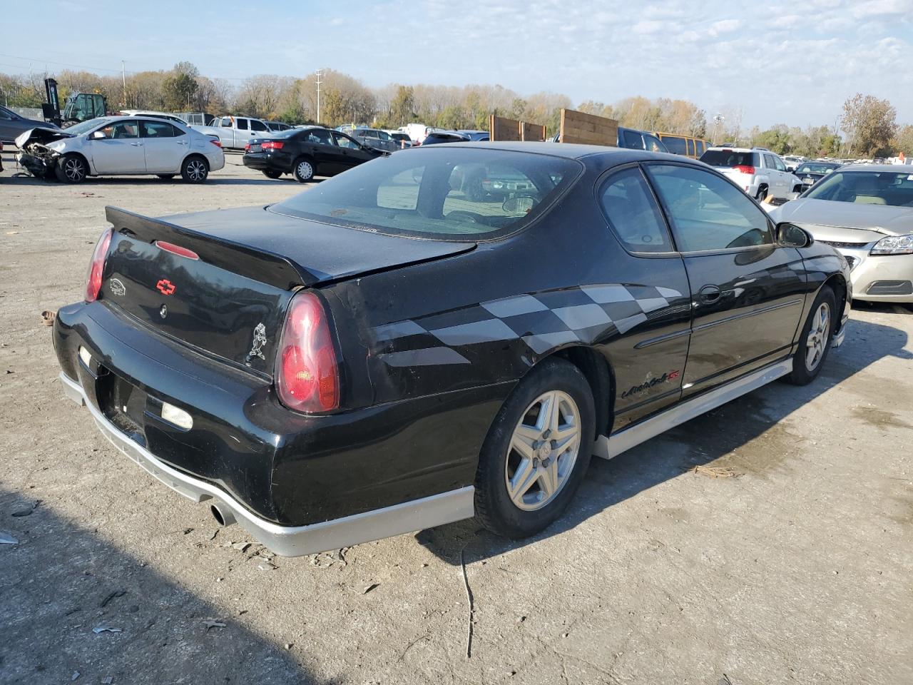 2001 Chevrolet Monte Carlo - Image 3