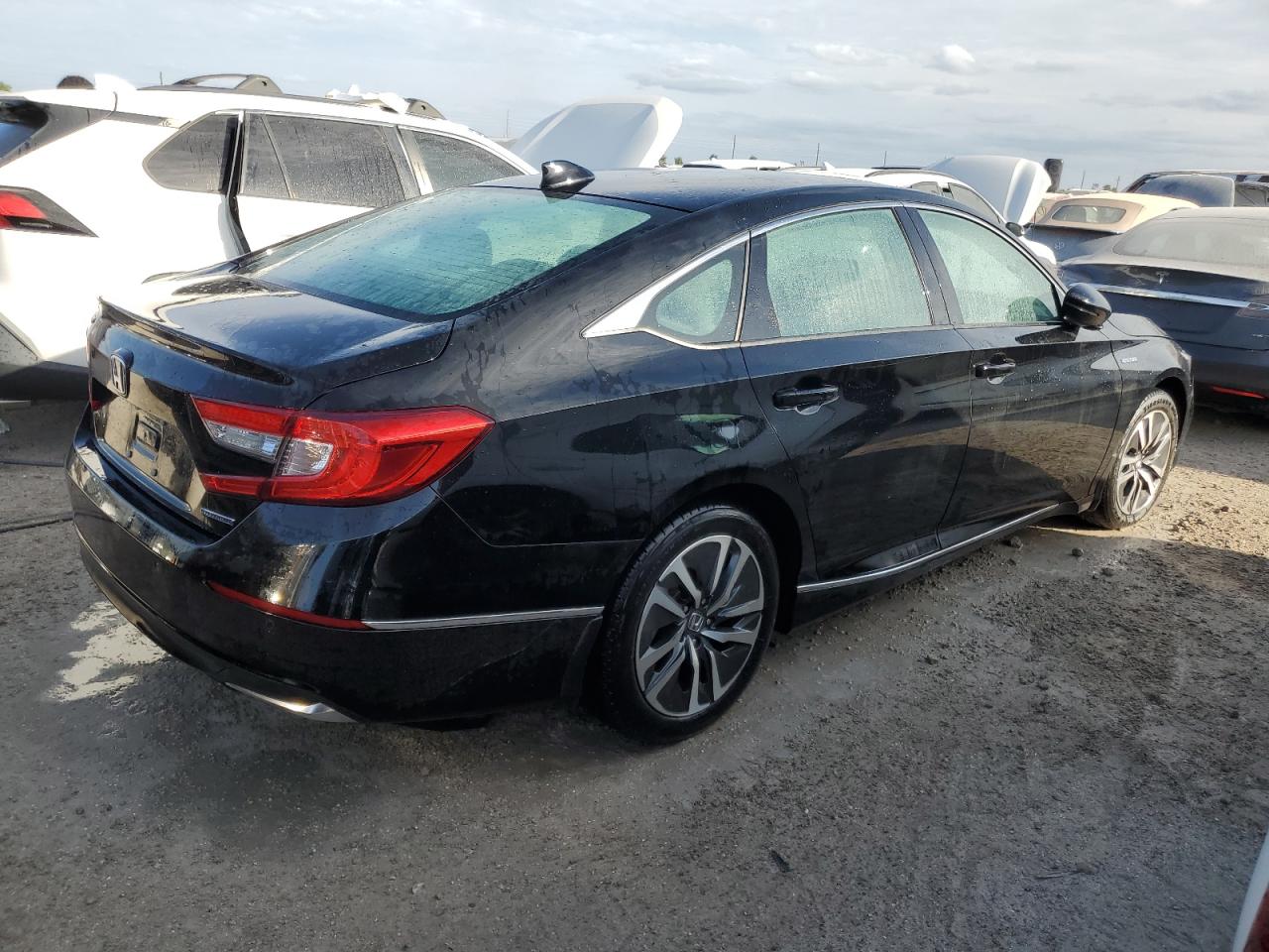 2021 Honda Accord - Image 3