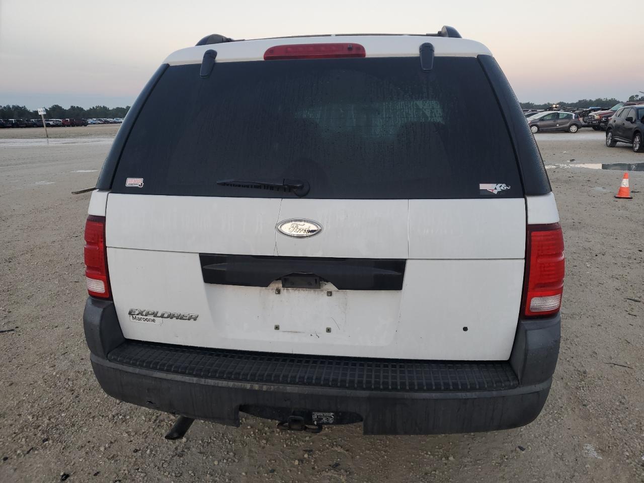 2004 Ford Explorer Xls VIN: 1FMZU62K44UB09150 Lot: 73661504