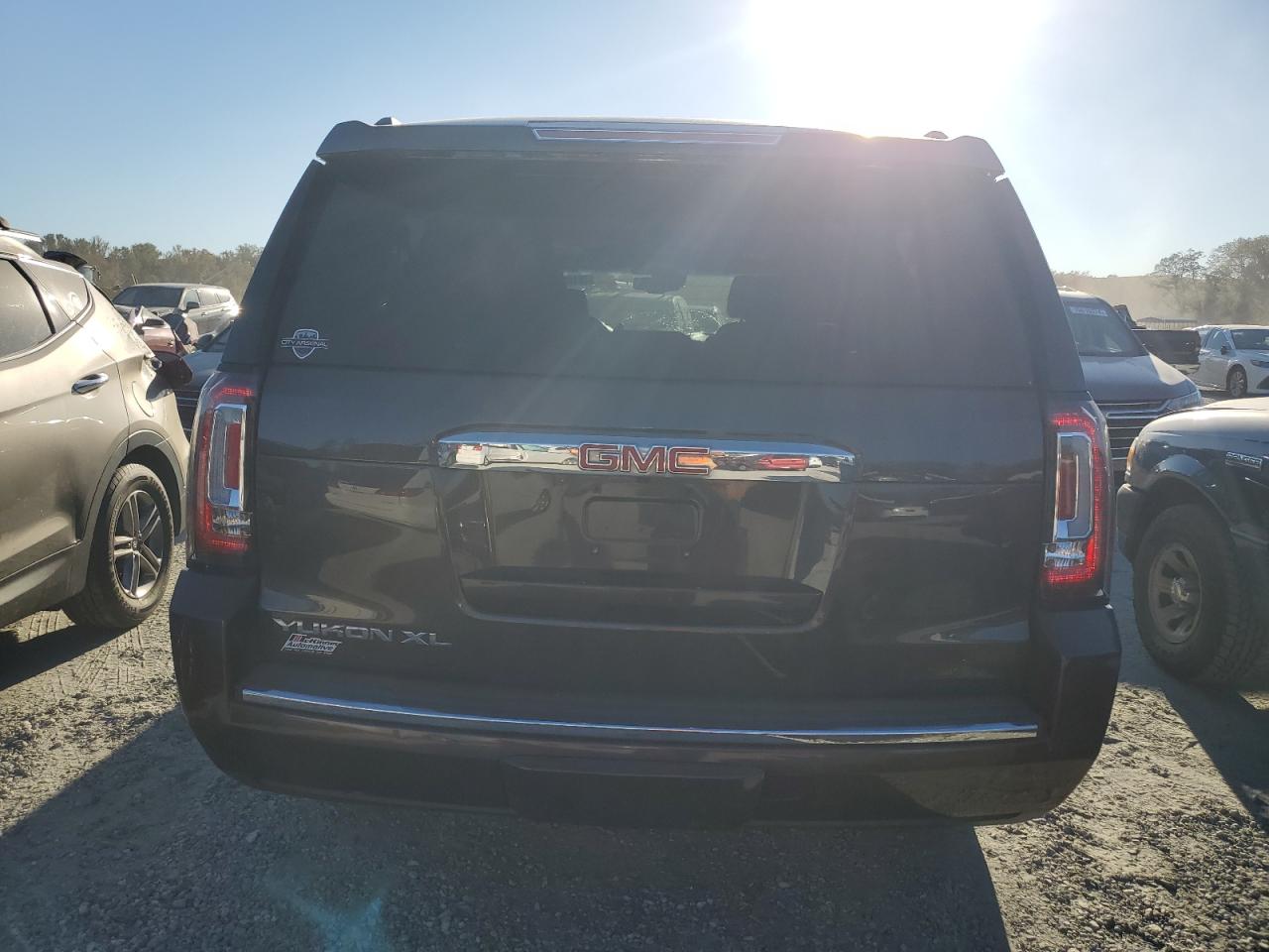 1GKS2JKJXFR557053 2015 GMC Yukon Xl Denali