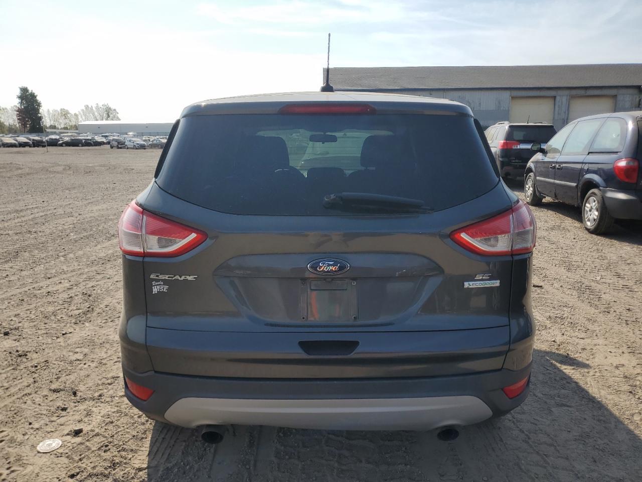 1FMCU0GX2GUB70590 2016 Ford Escape Se