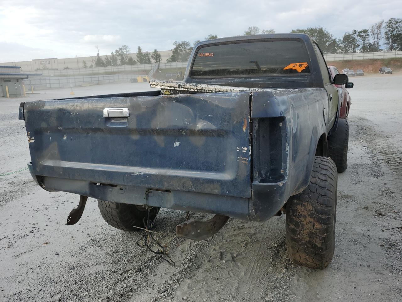 1989 Toyota Pickup 1/2 Ton Short Wheelbase Dlx VIN: JT4VN01D9K6002225 Lot: 74520224