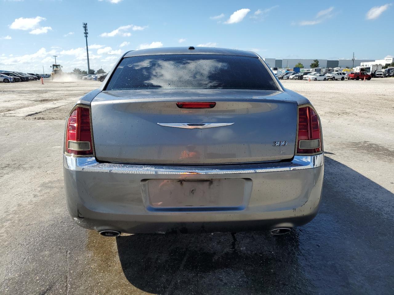 2C3CCACG3CH212723 2012 Chrysler 300 Limited