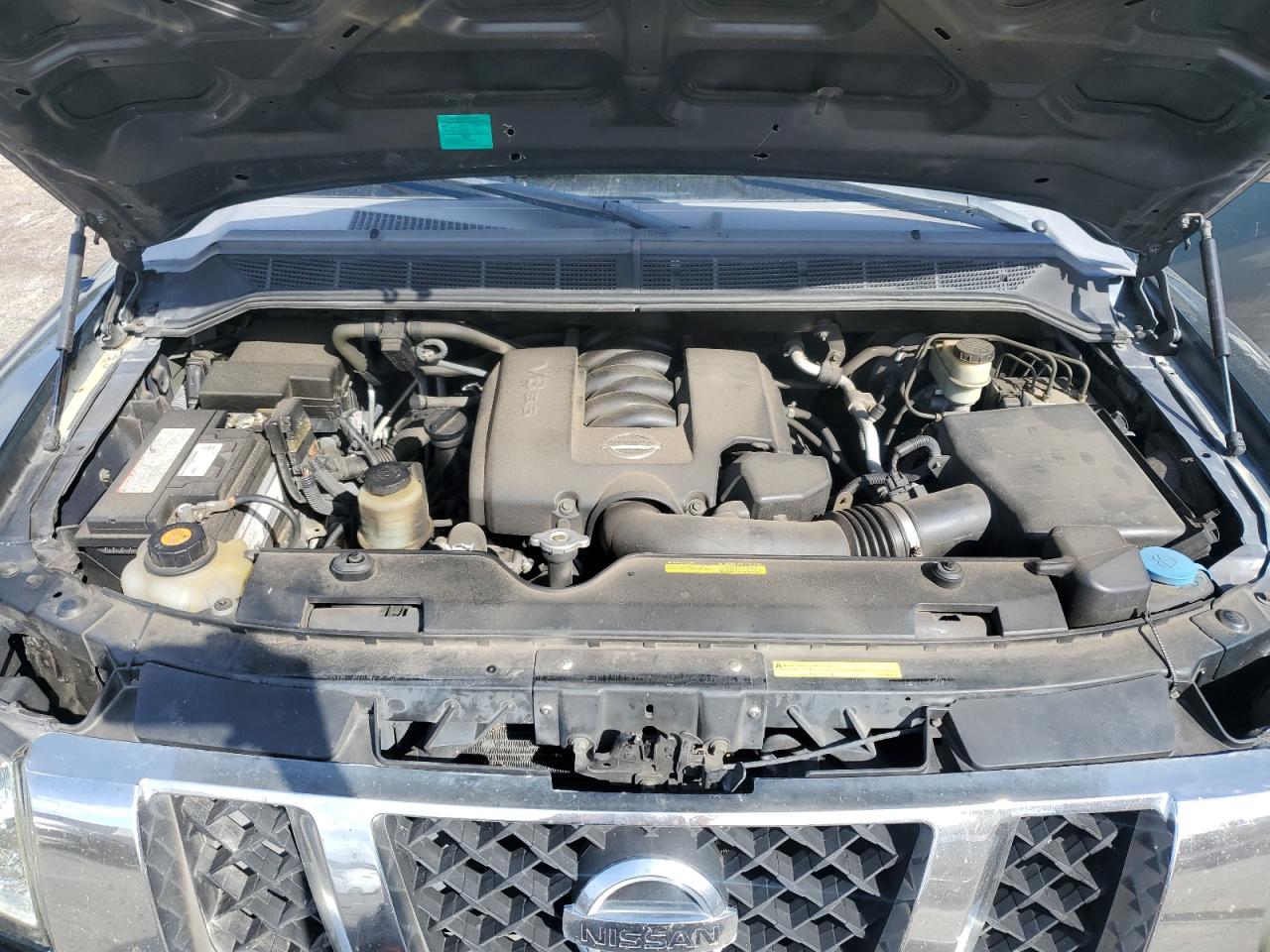 2006 Nissan Armada - Image 13