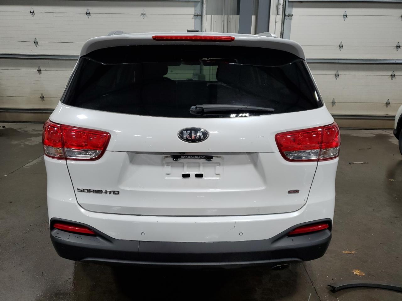 VIN 5XYPGDA35GG022011 2016 KIA SORENTO no.6