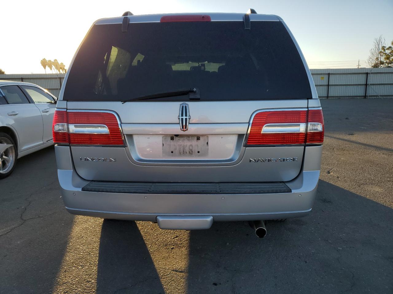 VIN 5LMJJ2H52EEL02633 2014 LINCOLN NAVIGATOR no.6