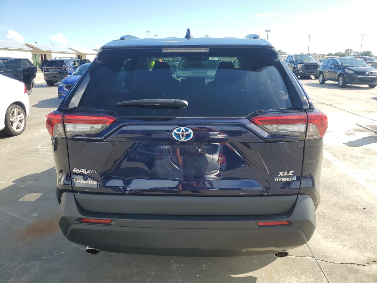 2T3RWRFVXNW140332 2022 Toyota Rav4 Xle