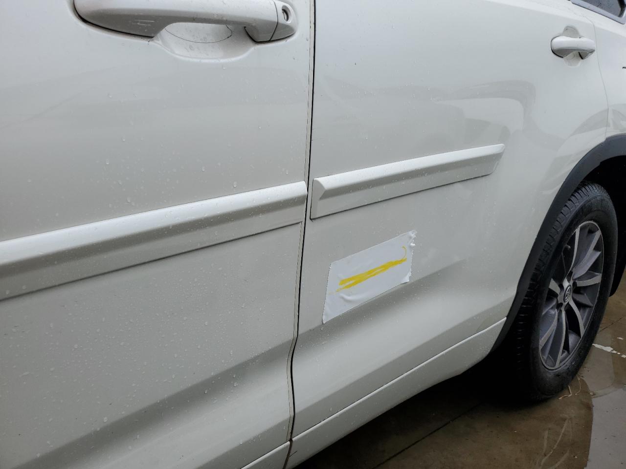 2017 Toyota Highlander Se VIN: 5TDJZRFH1HS515285 Lot: 73857384