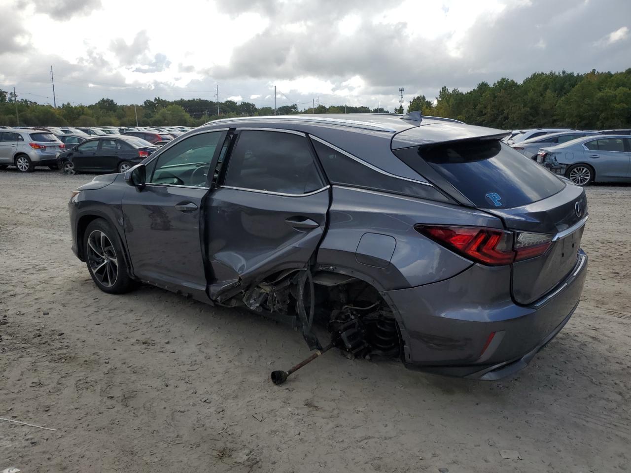 2T2BGMCA9JC021612 2018 LEXUS RX - Image 2