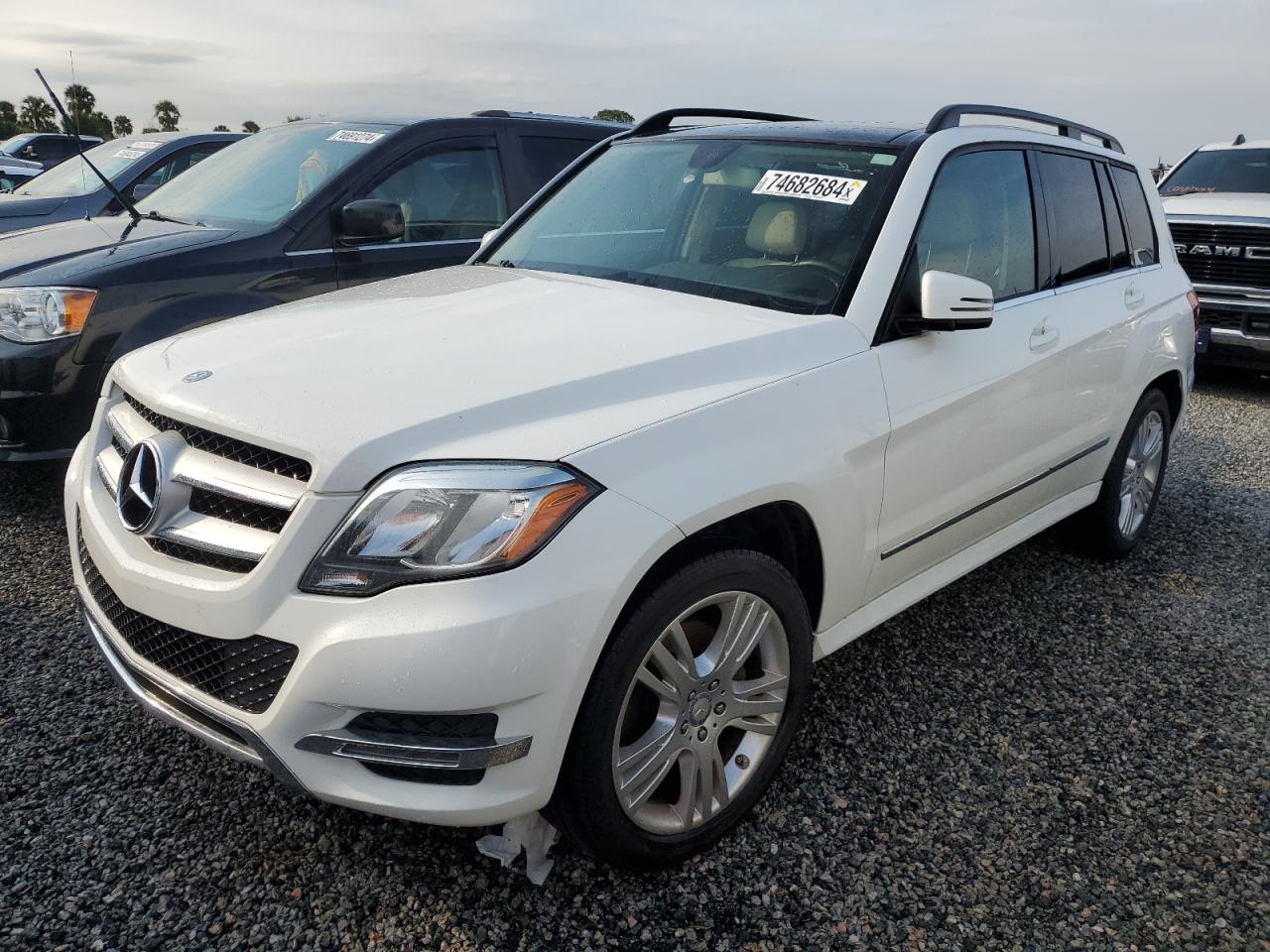 2013 MERCEDES-BENZ GLK-CLASS