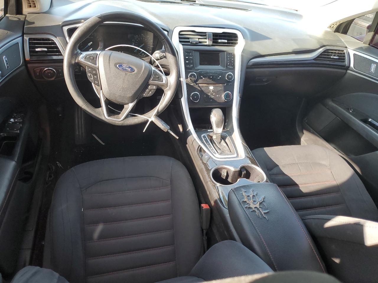 2016 Ford Fusion - Image 8