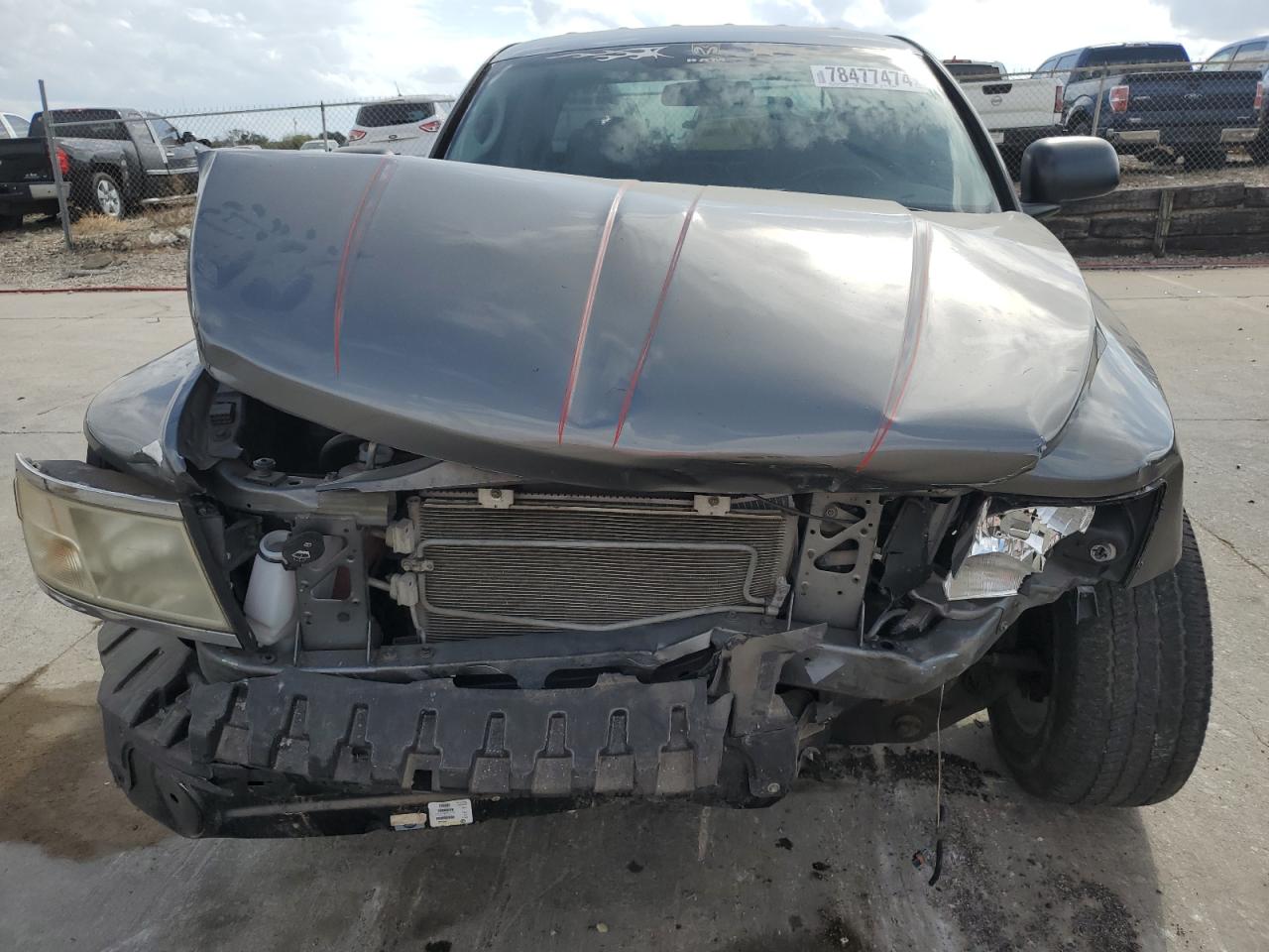 2008 Dodge Dakota - Image 5