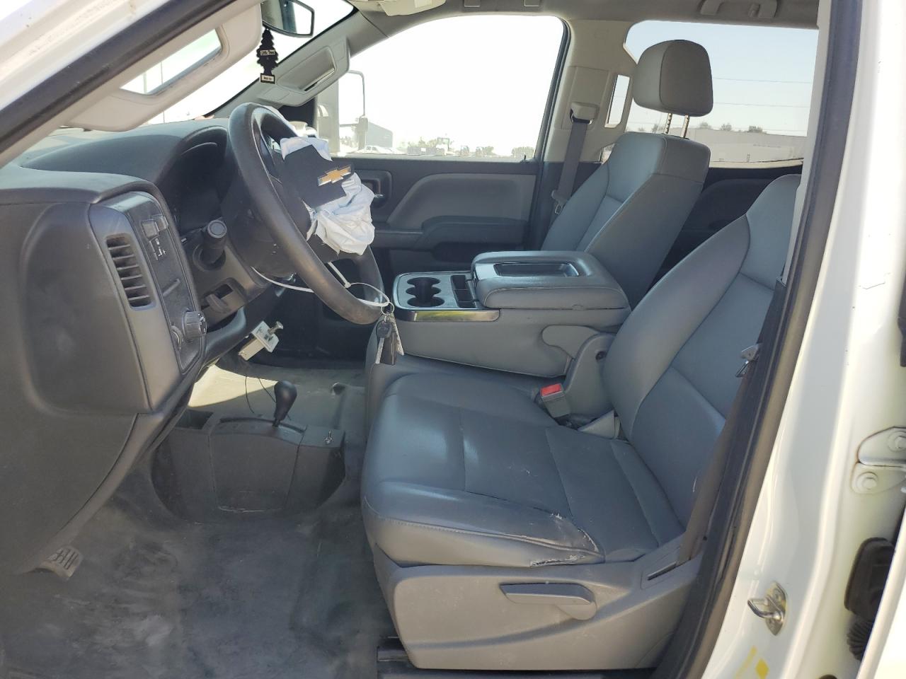 2019 Chevrolet Silverado - Image 7
