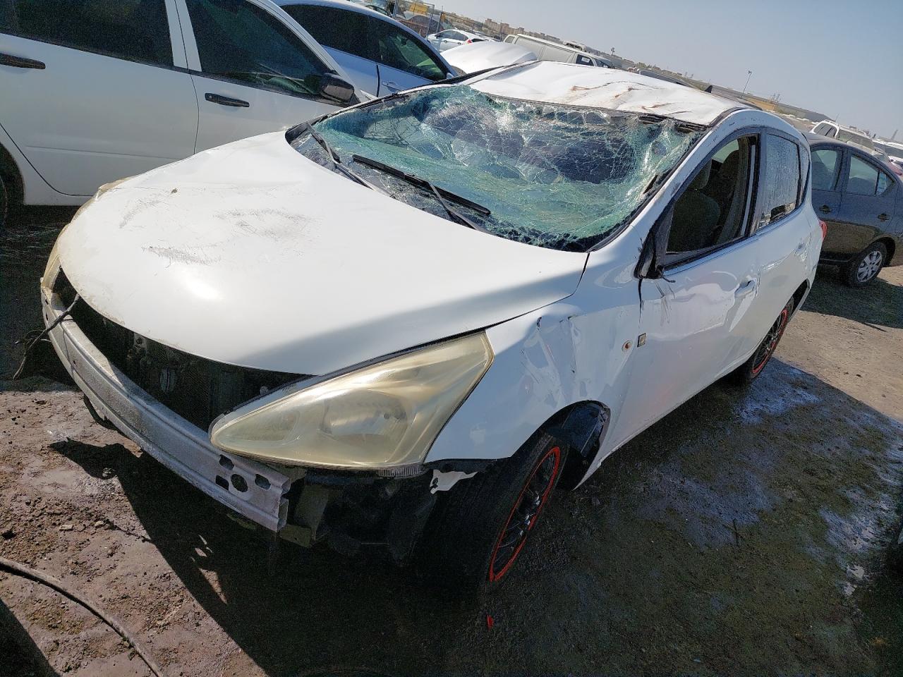 MNTBC2C95E6002961 - 2014 Nissan Tiida - #76213524