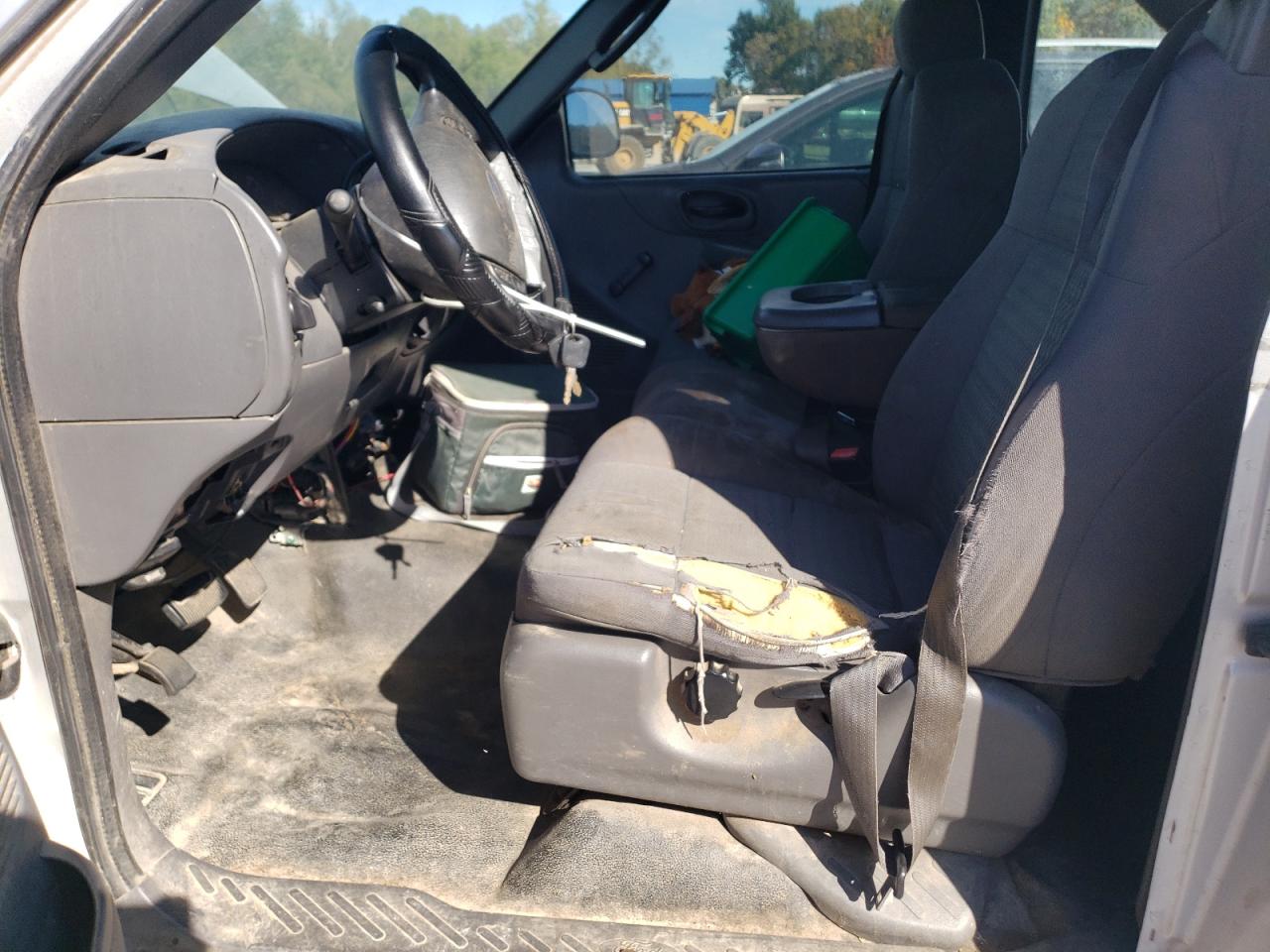 2004 Ford F-150 Heritage Classic VIN: 2FTRX17284CA88035 Lot: 75693434