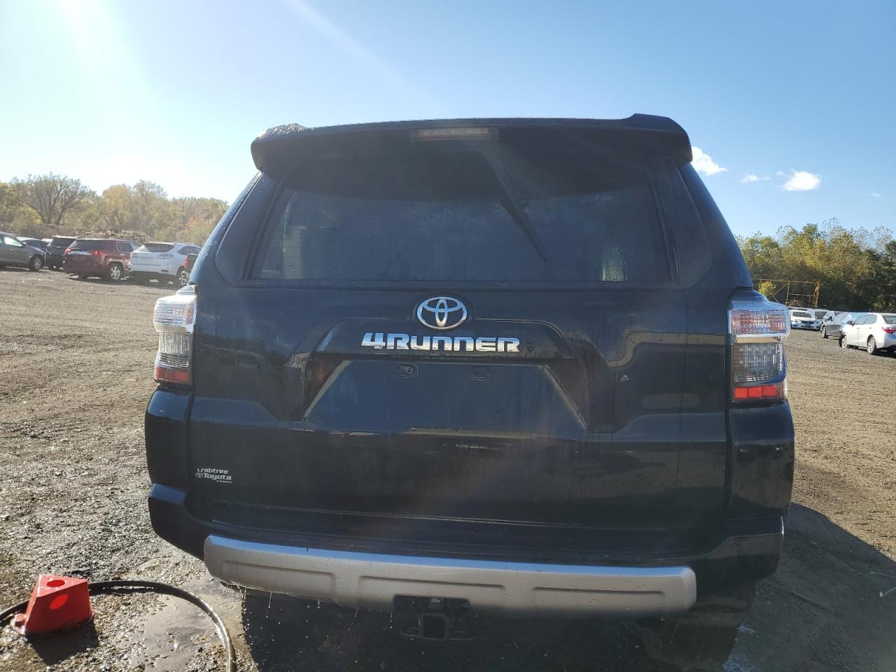 2021 Toyota 4Runner - Image 6