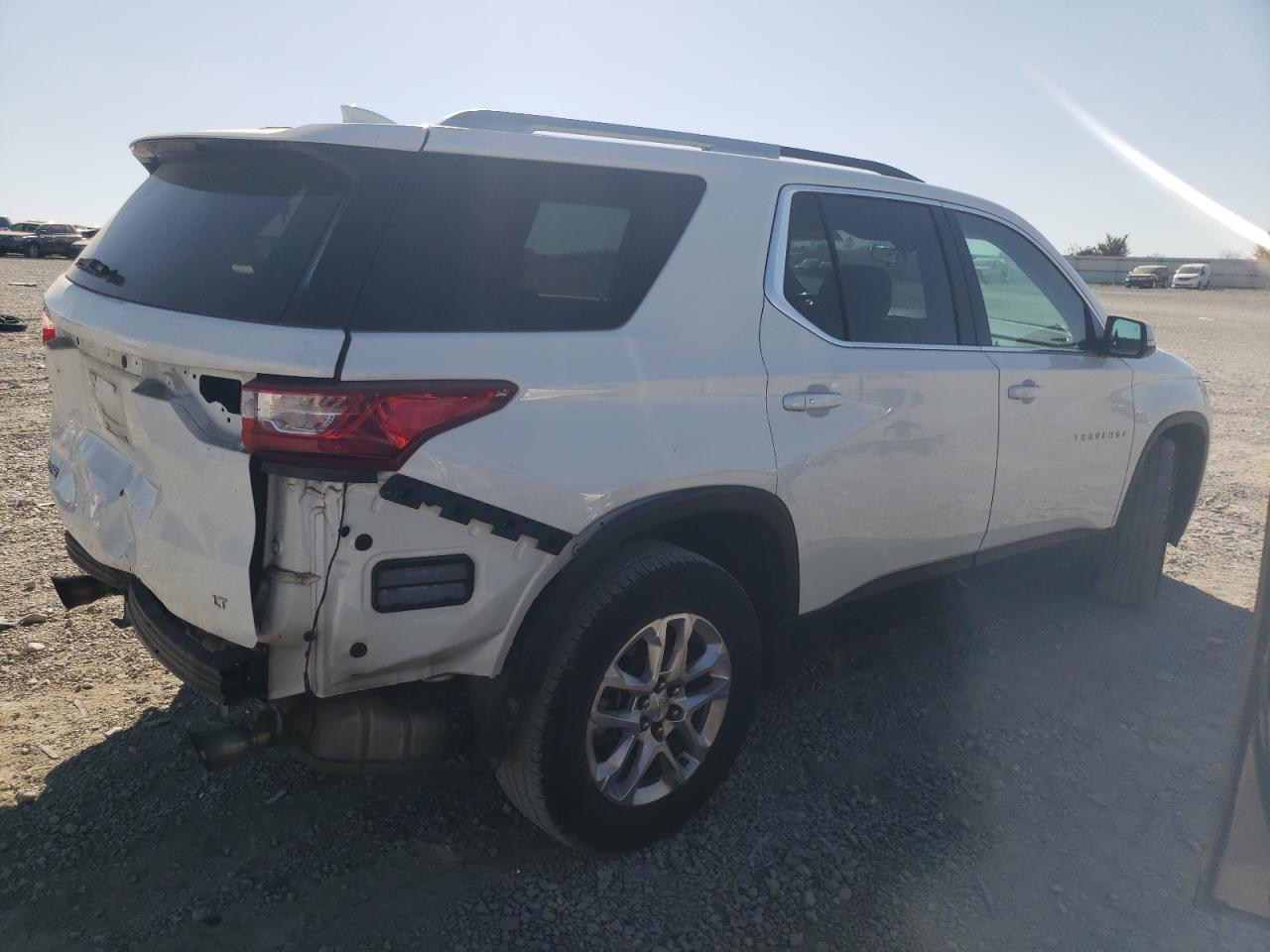 2018 Chevrolet Traverse - Image 3