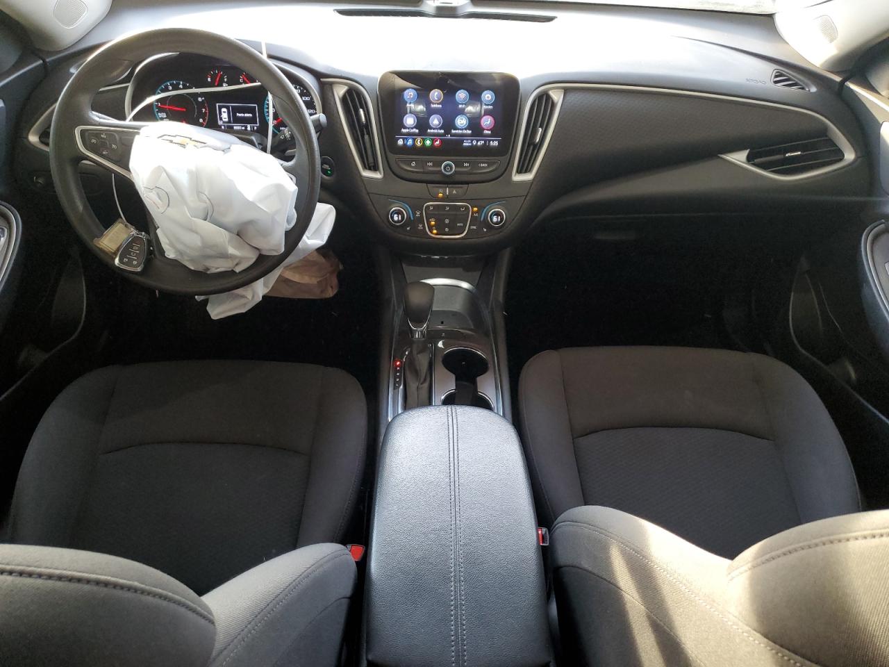 2022 Chevrolet Malibu - Image 8