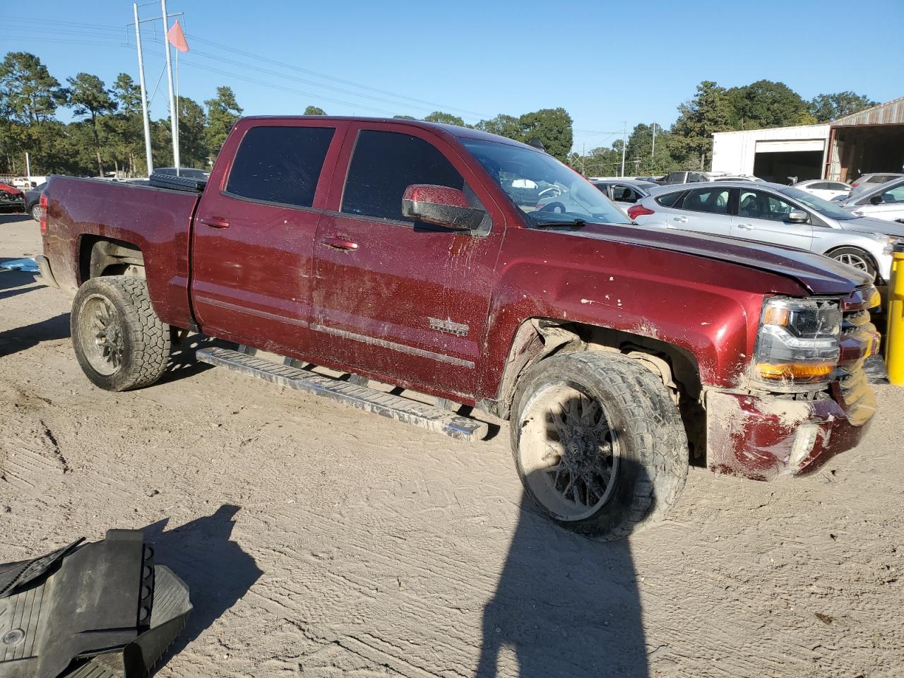 2017 Chevrolet Silverado - Image 4
