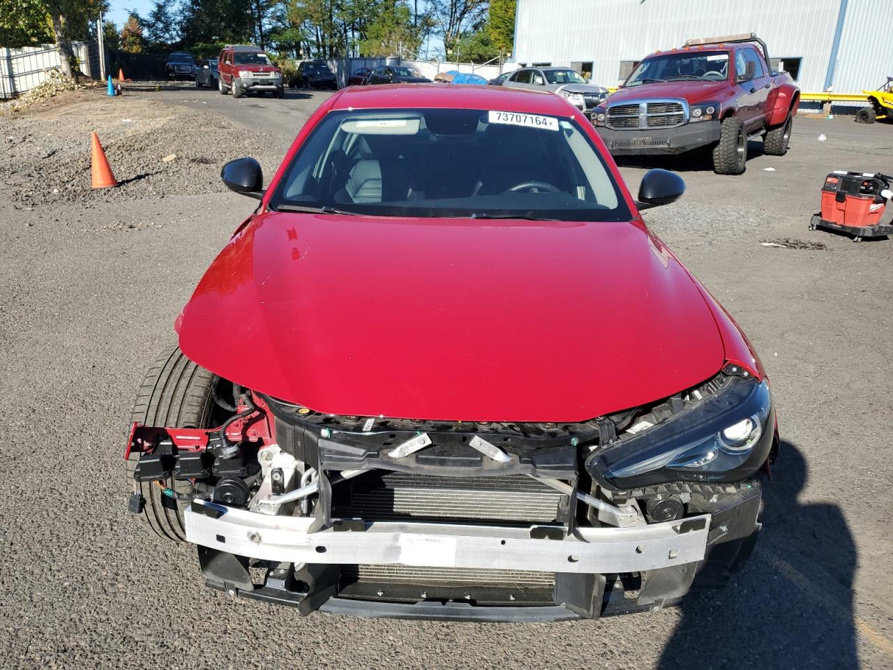 2019 Alfa Romeo Giulia - Image 5