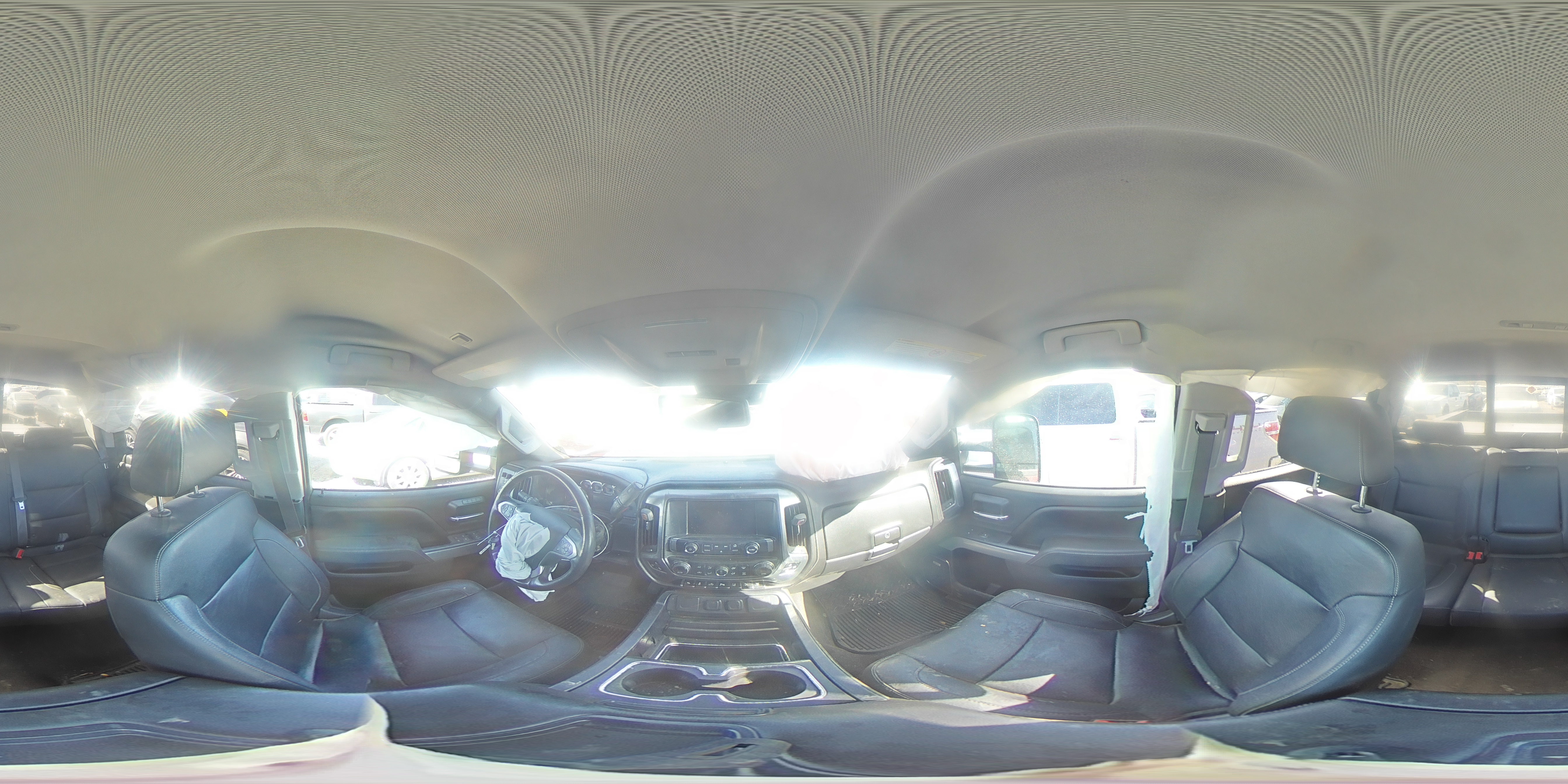 2015 Chevrolet Silverado - Image 13