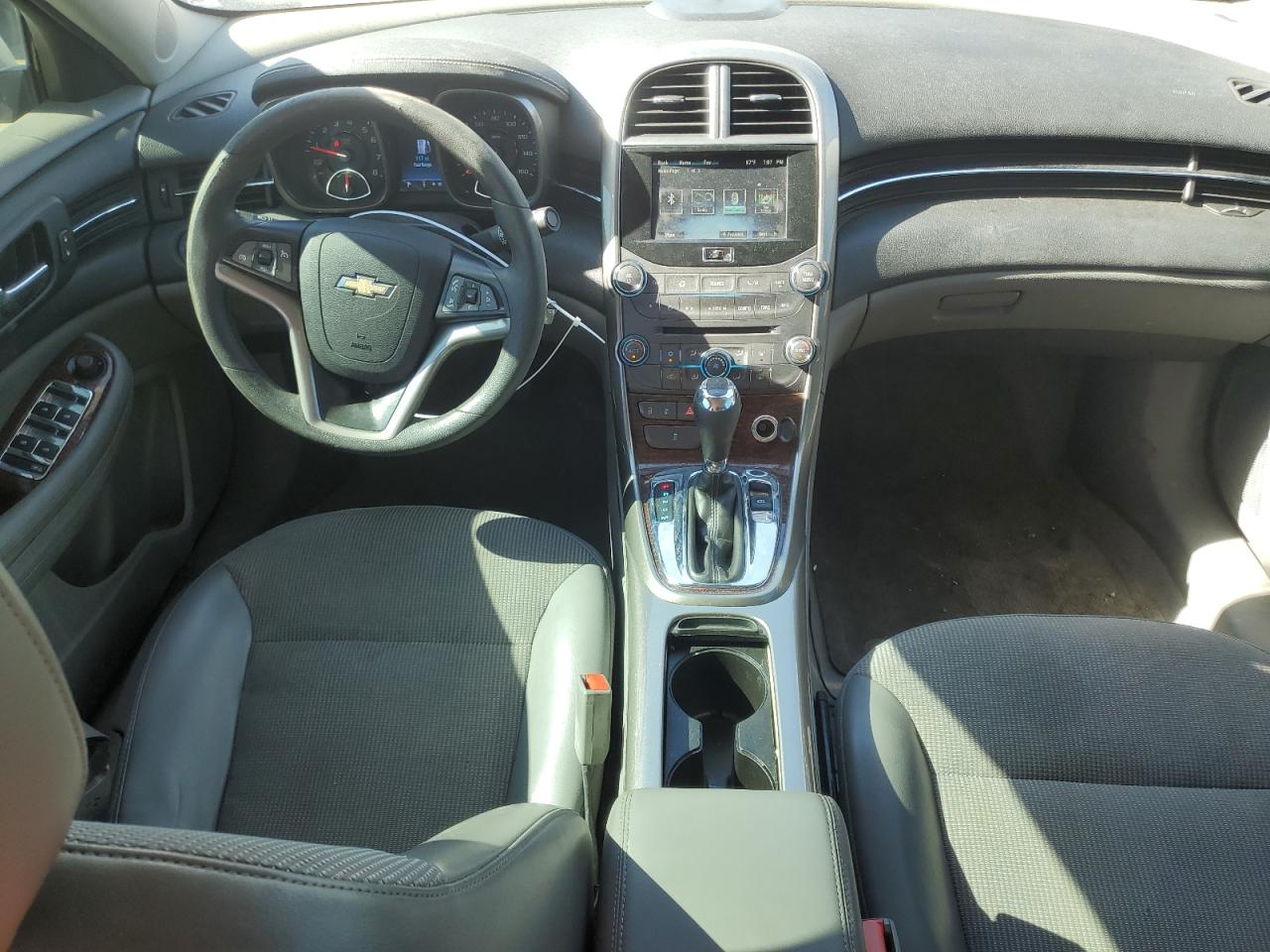 2013 Chevrolet Malibu - Image 8