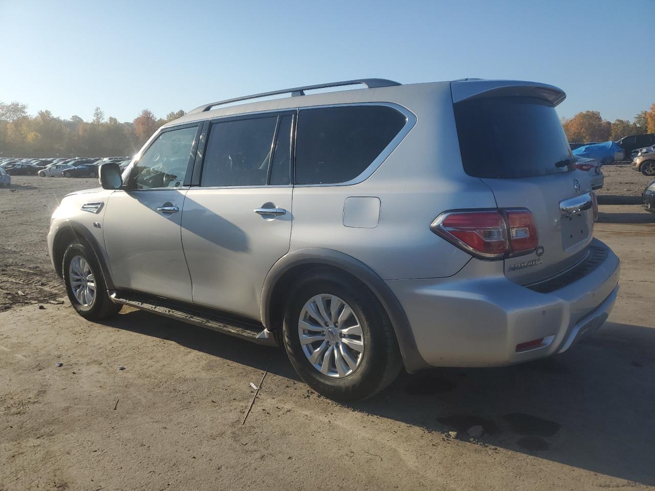 2018 Nissan Armada - Image 2
