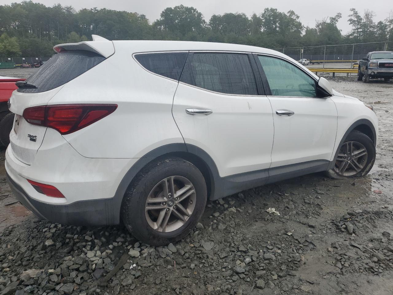 2017 Hyundai Santa Fe - Image 3