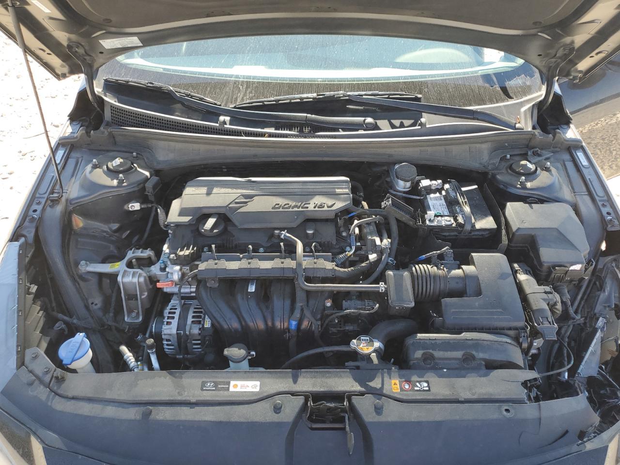 2021 Hyundai Elantra - Image 13