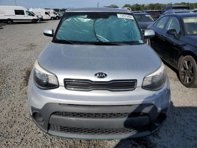  KIA SOUL 2017 Сріблястий