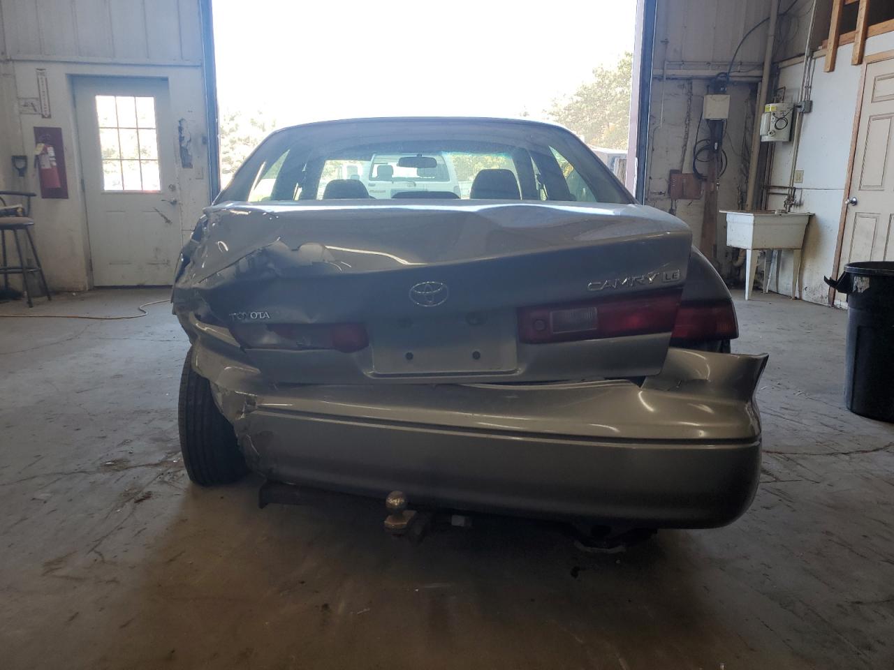 1999 Toyota Camry Ce VIN: 4T1BG22K0XU445335 Lot: 77437574