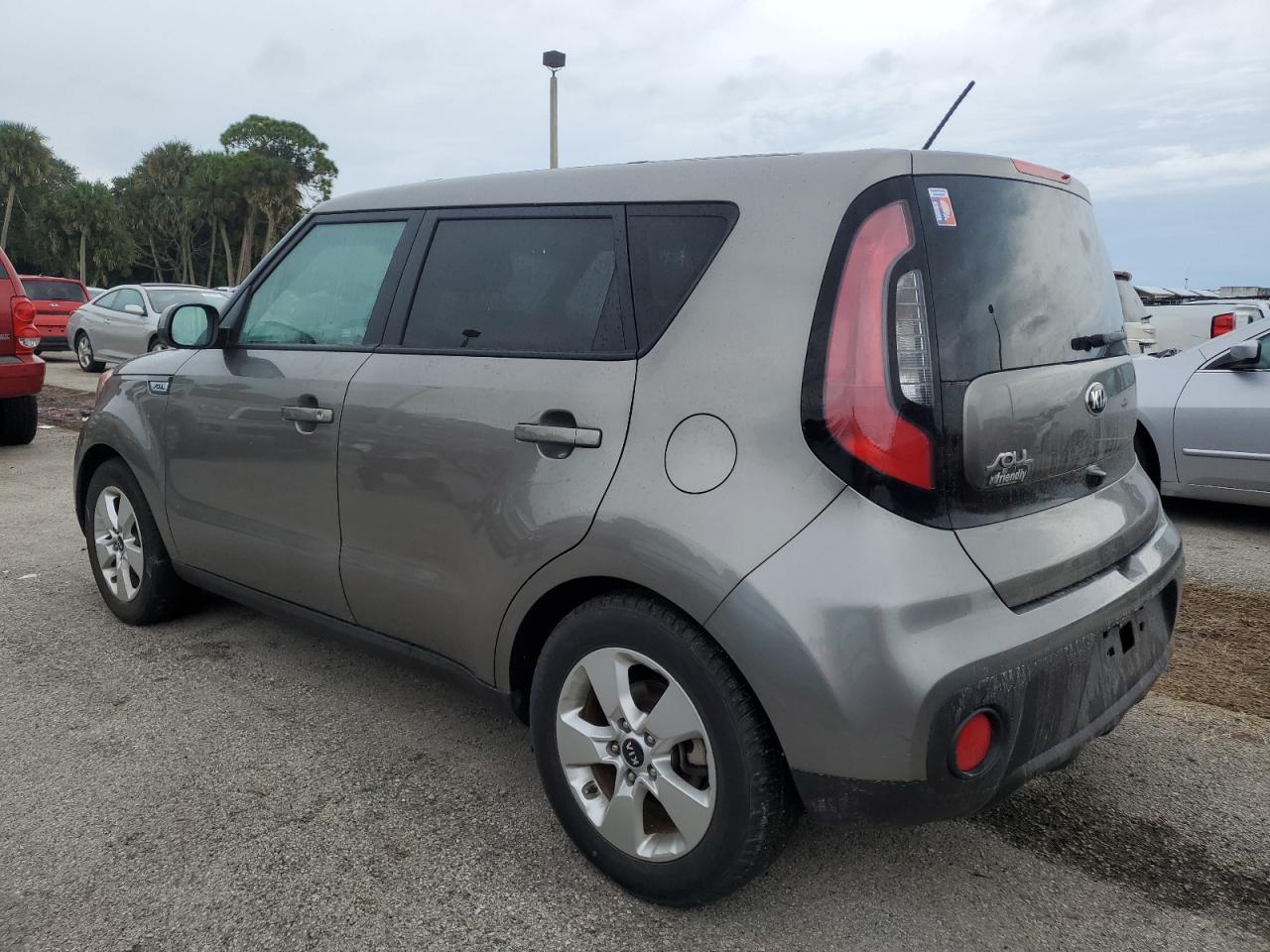 KNDJN2A20K7686942 2019 Kia Soul