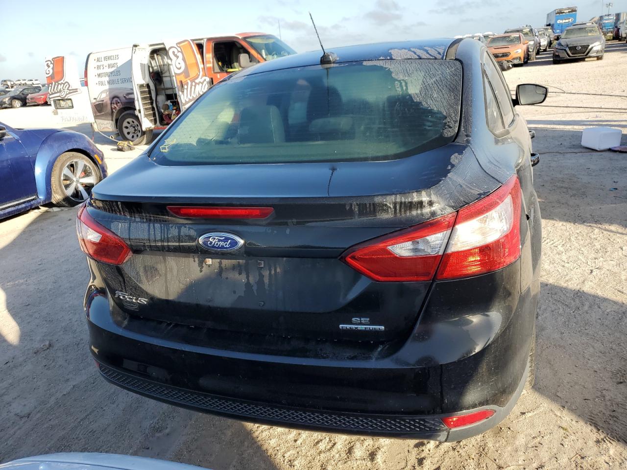 2014 Ford Focus Se VIN: 1FADP3F20EL261115 Lot: 76524644