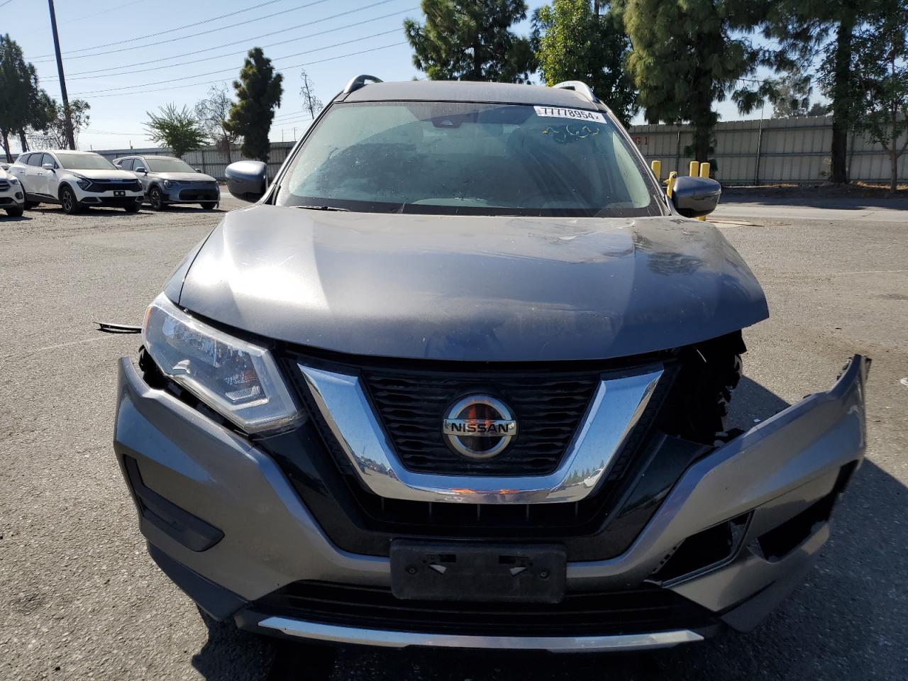 2020 Nissan Rogue - Image 5