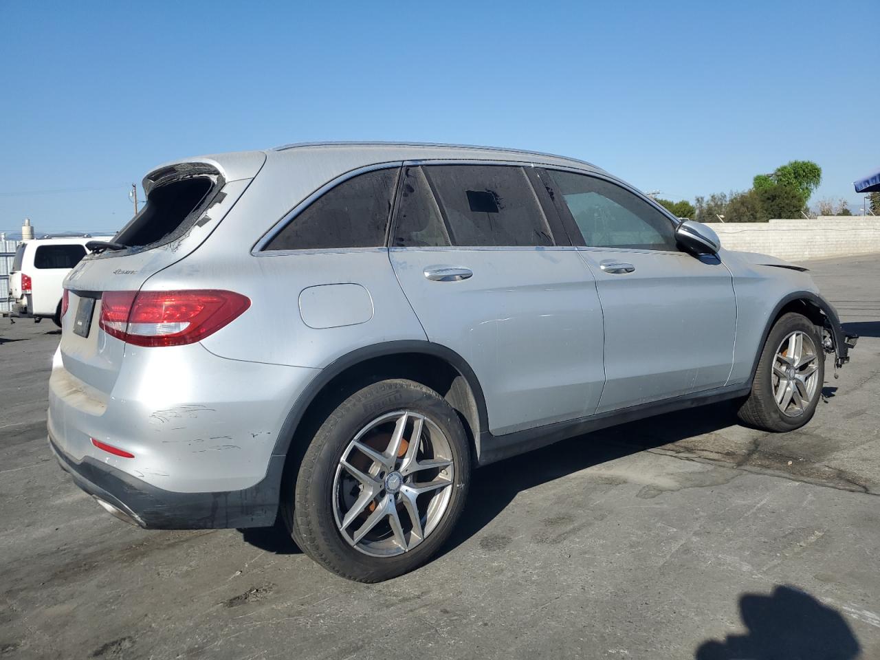 VIN WDC0G4KB1HF115386 2017 MERCEDES-BENZ GLC-CLASS no.3