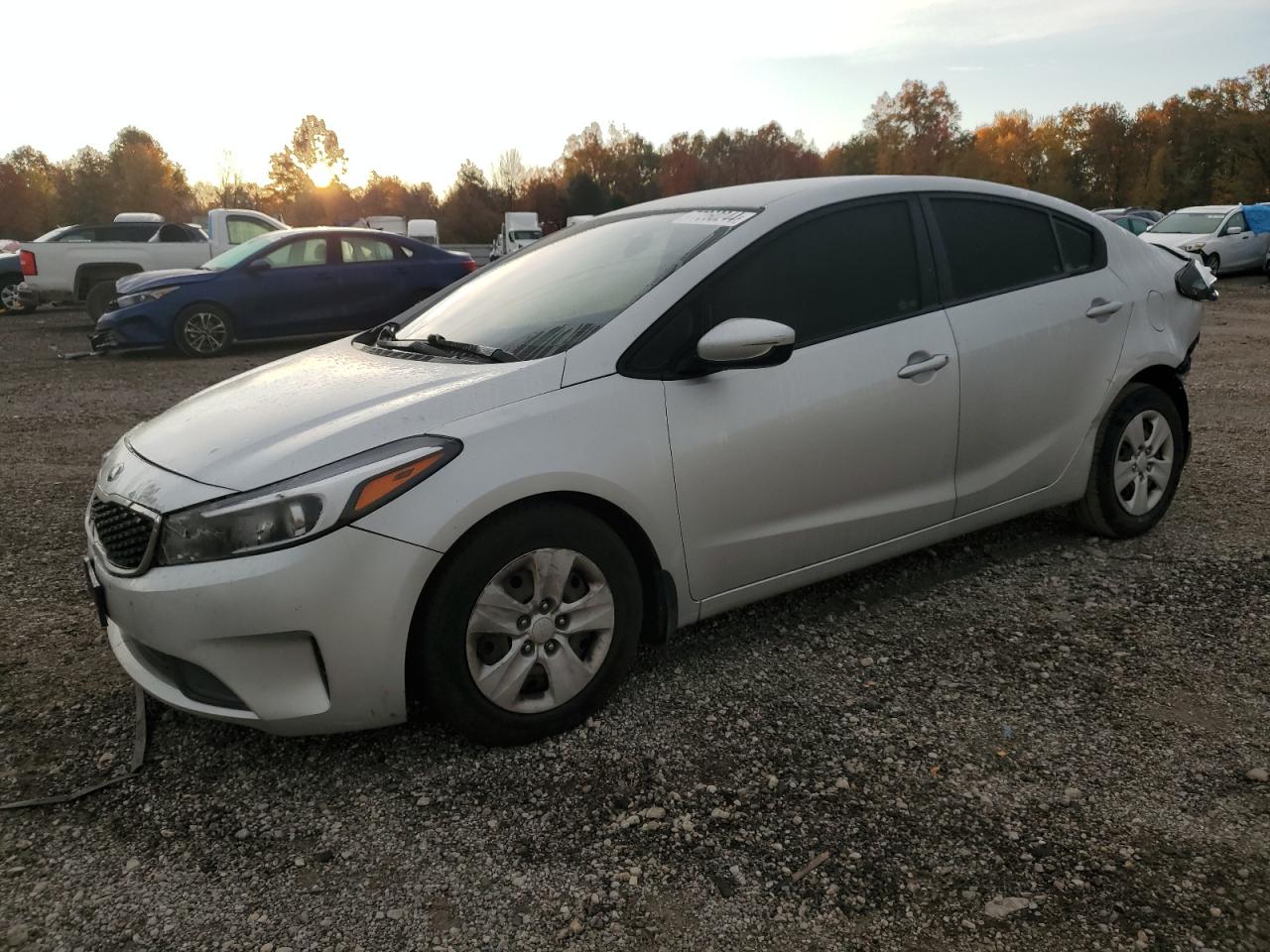 2017 Kia Forte Lx VIN: 3KPFK4A72HE072750 Lot: 77260244